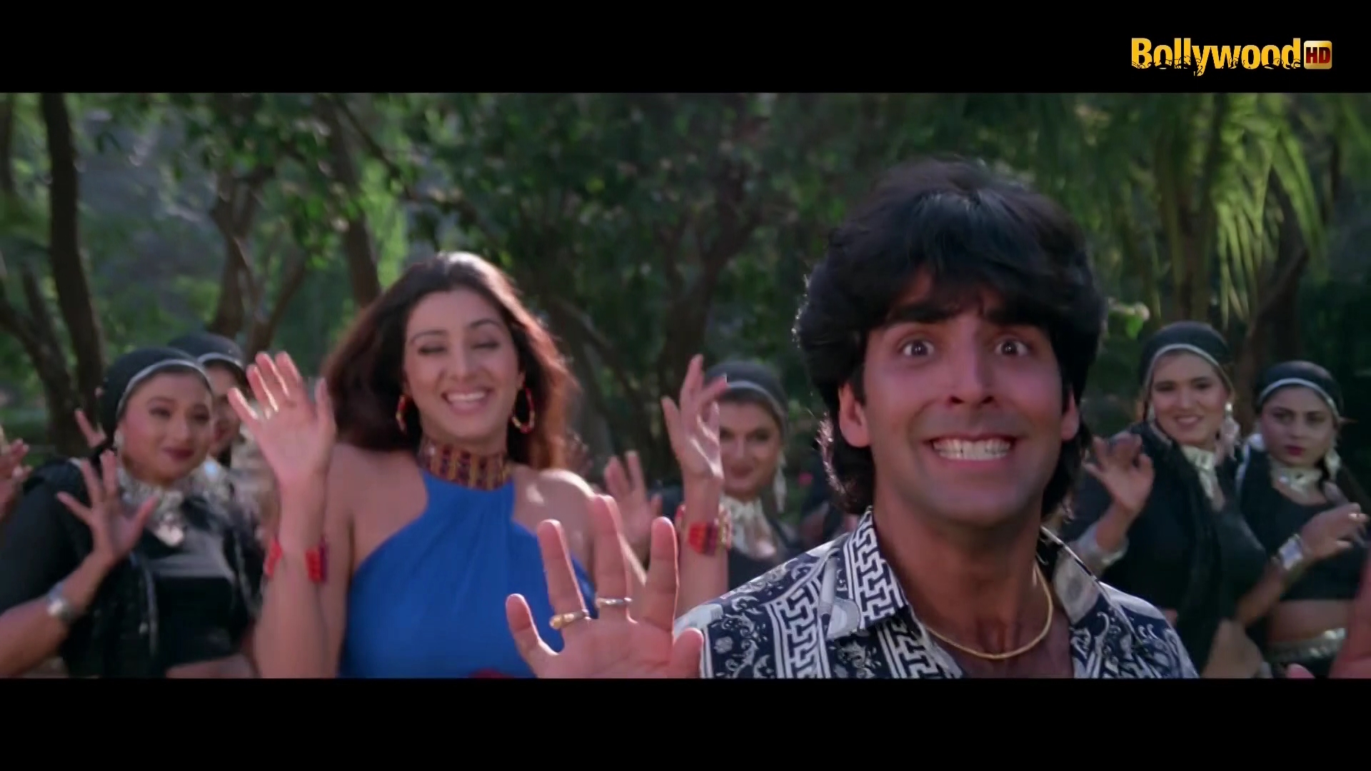 1996 - Tu Chor Main Sipahi -1- Ye Aag Thi Dil Mein_1080p.mkv5159.jpg