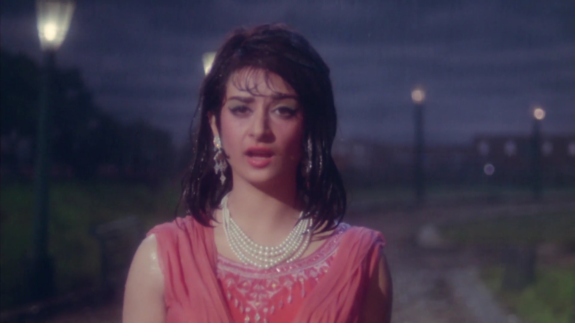 Jhuk.Gaya.Aasman.1968.WEBHDRip.1080p.AVC[(152337)20-30-05].JPG