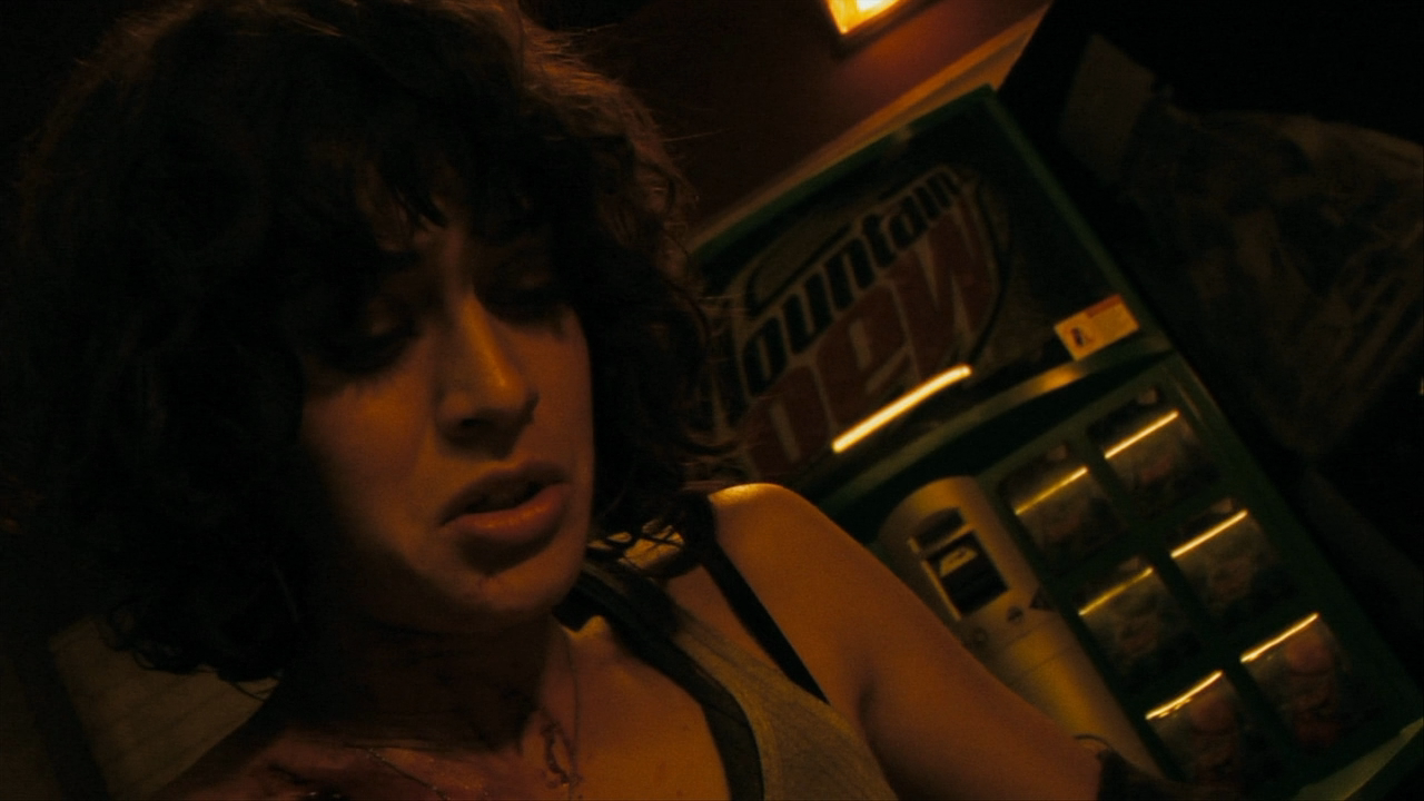 Cloverfield.2008.BDrip.720p.Rus_x4.Ukr.Eng.Commentary.MultiSubs.x264.dxva-VIAgra.mkv_20190707_210316.619.png