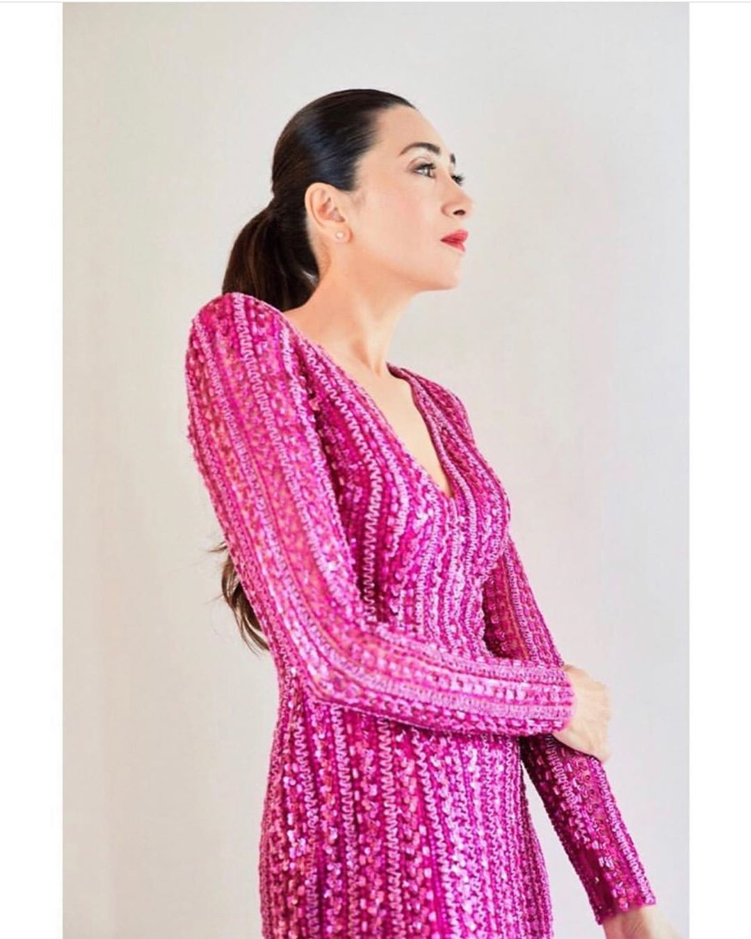 каришма 88_3550679404340050894_n.jpg