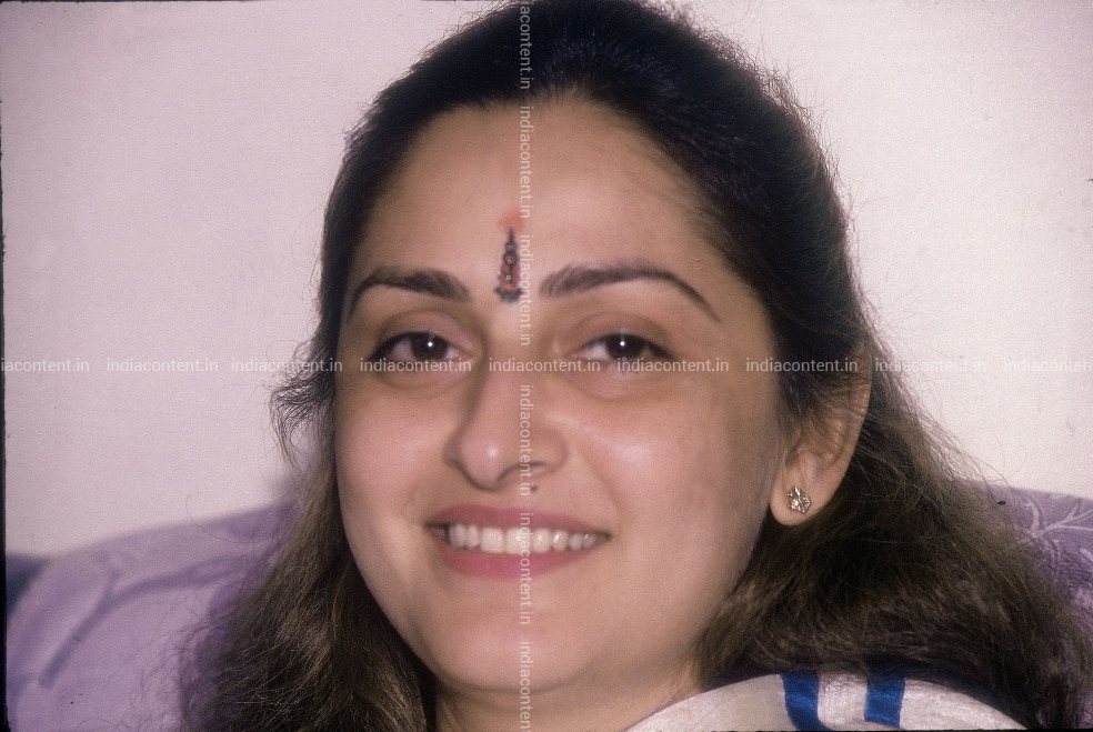 659-F233SB17-DVD0051.jpg