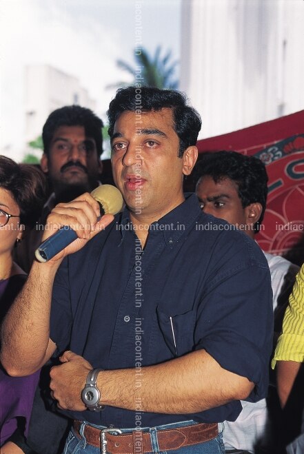 659-kamal-hasan-and-sarika-at-a-function-in-image-88005500_20181212_073.jpg