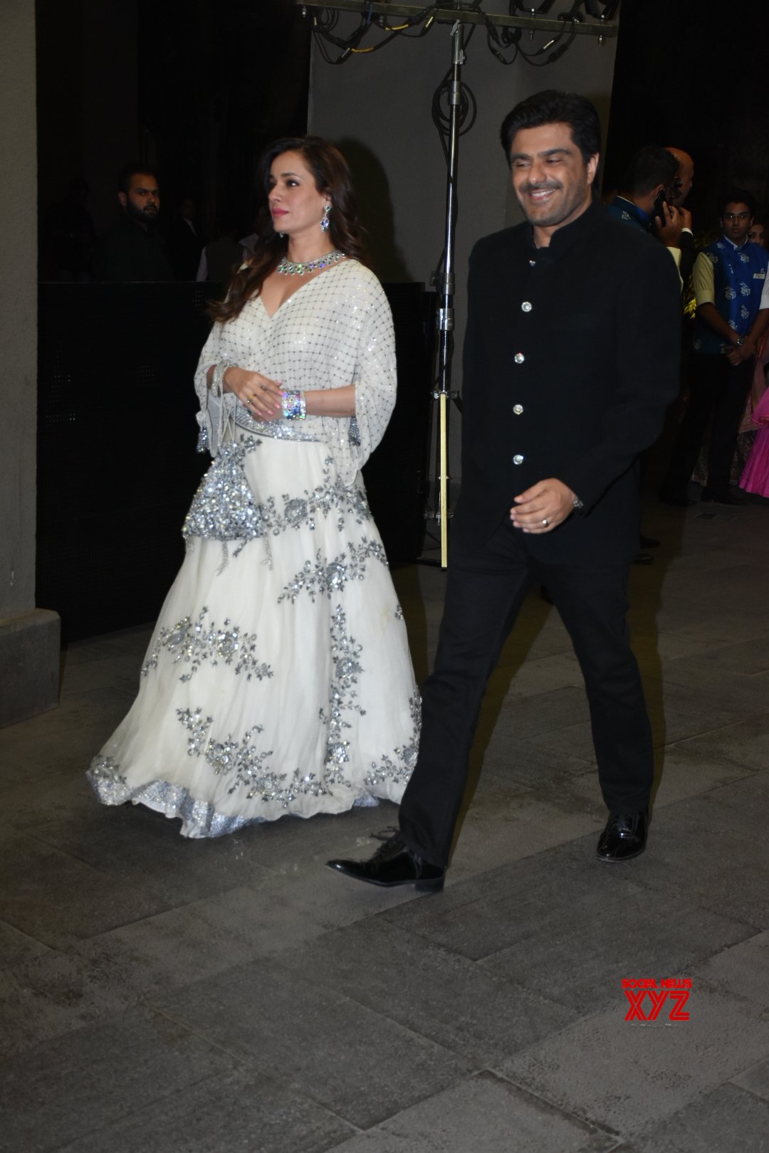 Rekha-Shilpa-Shetty-Mukesh-Ambani-Arjun-Kapoor-Malaika-Arora-Tara-Sutaria-and-others-at-armaan-jain-and-anissa-malhotra-wedding-party--Gallery-1.jpg