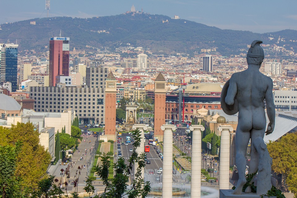 Как приобрести недвижимость в Барселоне: динамика цен и популярные районы