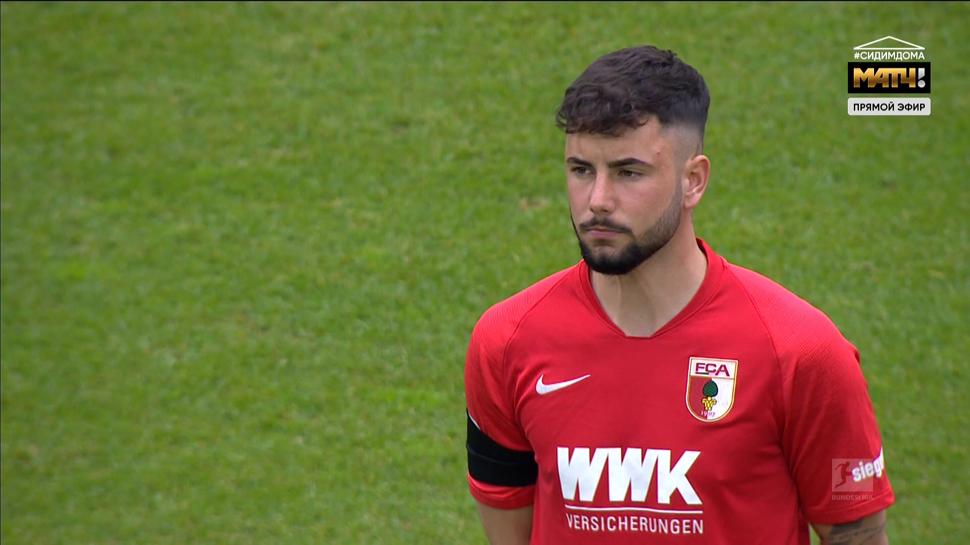Чемпионат Германии 2019-2020 27-й тур Шальке-04 - Аугсбург Матч ТВ HD.ts_20200524_201307.476.jpg
