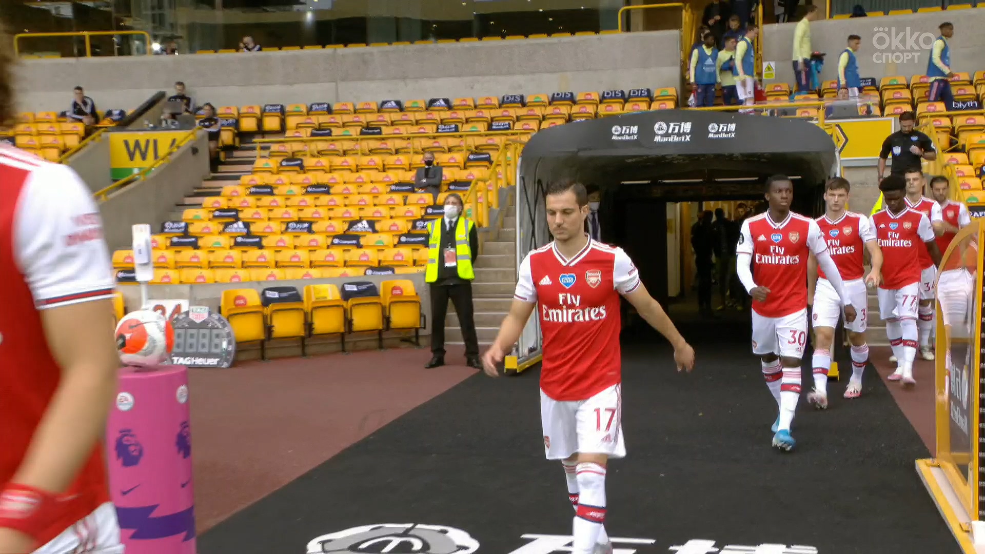 Чемпионат Англии 2019-2020 33-й тур Вулверхэмптон - Арсенал Okko Спорт.mkv_20200705_130349.961.jpg