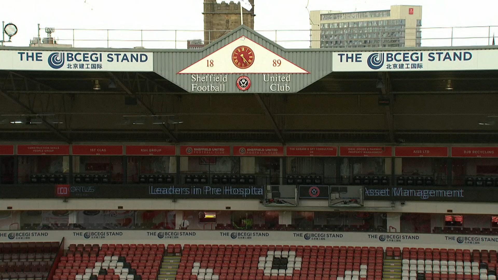 Чемпионат Англии 2019-2020 35-й тур Шеффилд Юнайтед - Челси Okko Спорт.mkv_20200712_150351.664.jpg