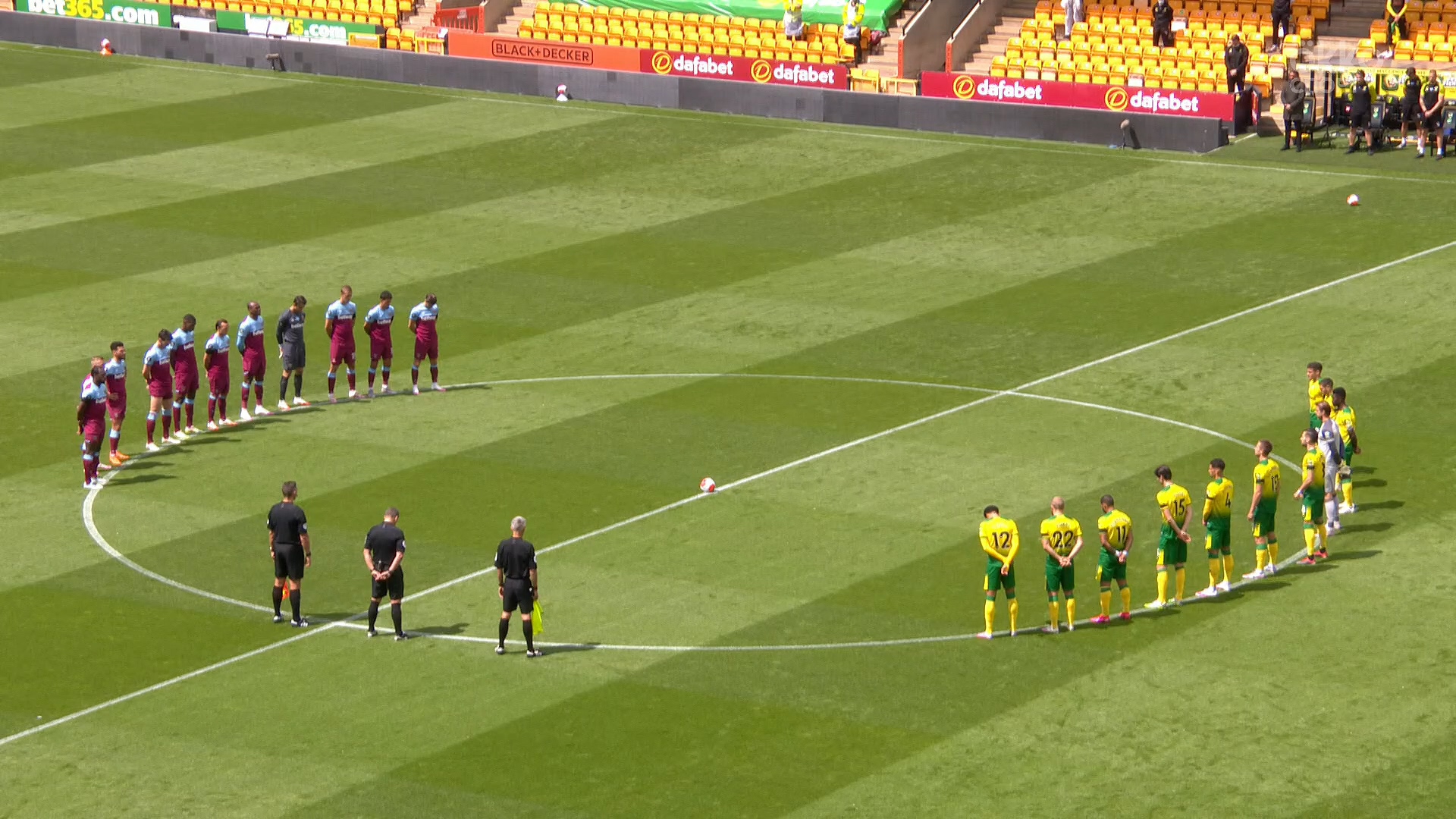 Чемпионат Англии 2019-2020 35-й тур Норвич Сити - Вест Хэм Okko Спорт.mkv_20200712_135545.994.jpg