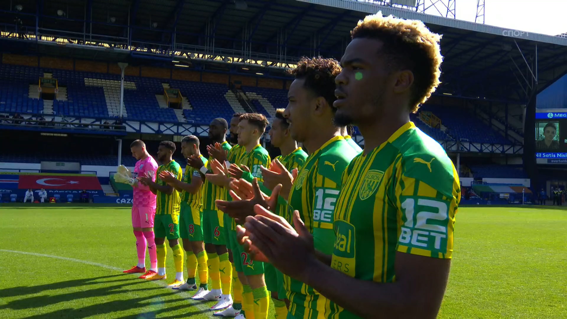 Чемпионат Англии 2020-2021 2-й тур Эвертон - Вест Бромвич Okko Спорт.mkv_20200920_205001.398.jpg