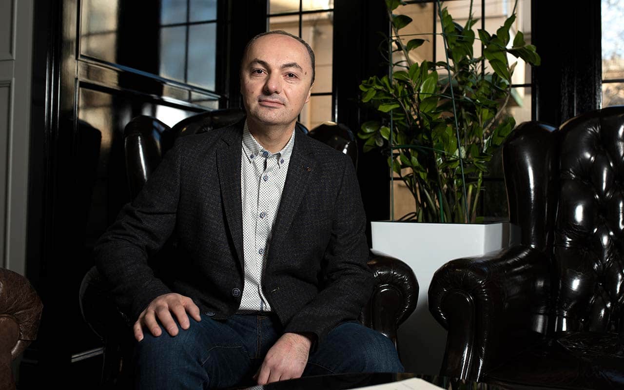 Ваган Симонян: отзывы о предпринимателе описывают его общественные инициативы