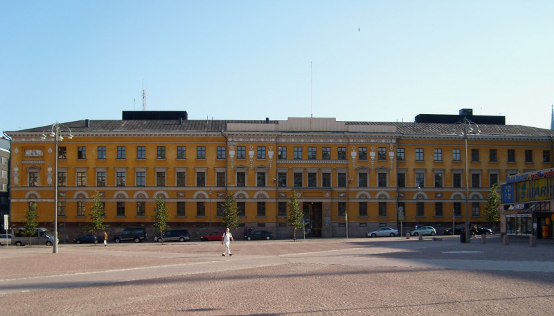 Suomen_puolustusministeri?n_p??rakennus.jpg