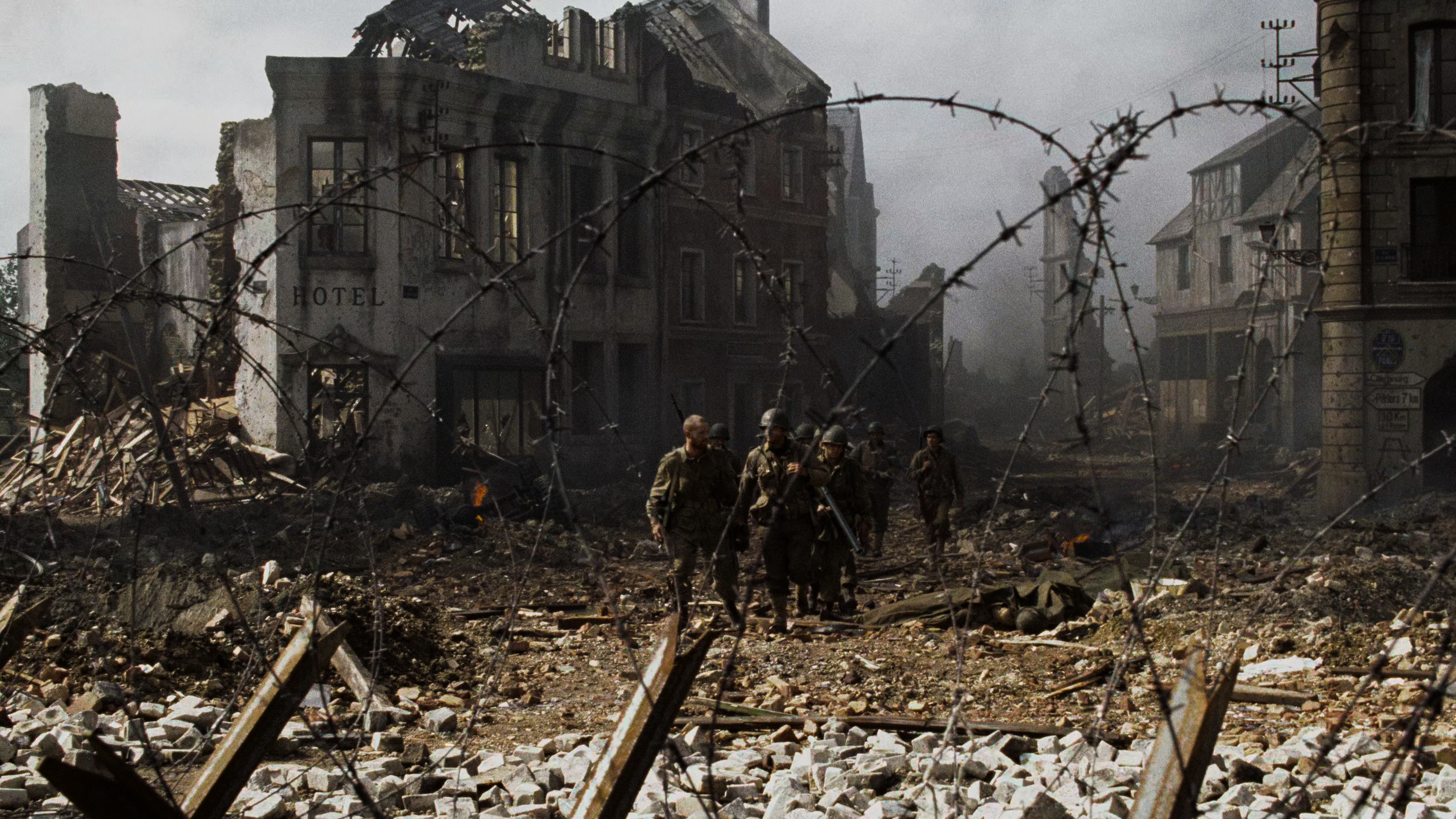 Saving.Private.Ryan.1998.UHD.BDRemux.2160p.HDR.DoVi.P8.by.DVT.mkv_snapshot_01.46.54_[2022.02.09_21.34.20].jpg