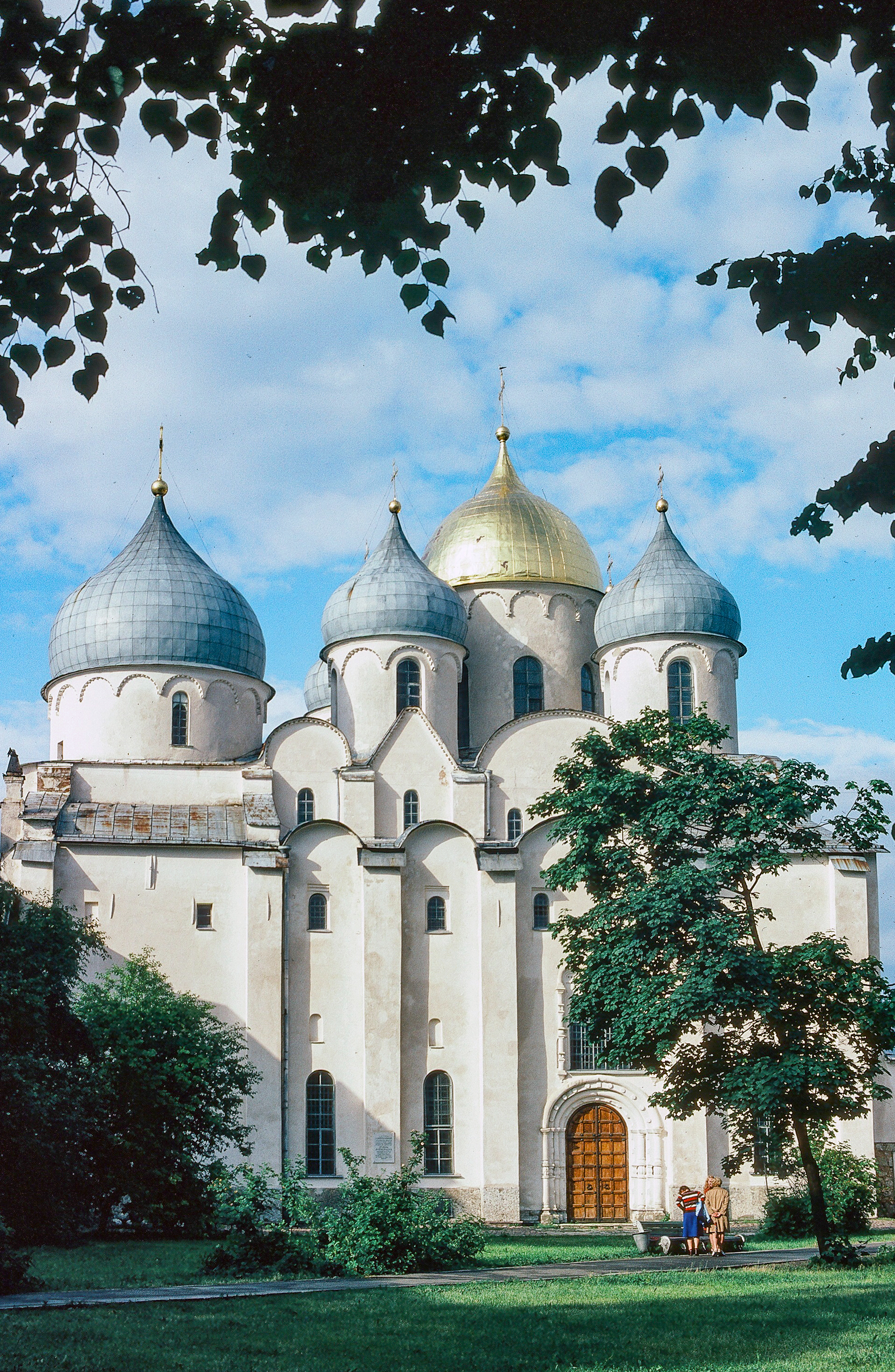 новгородский кремль софийский собор