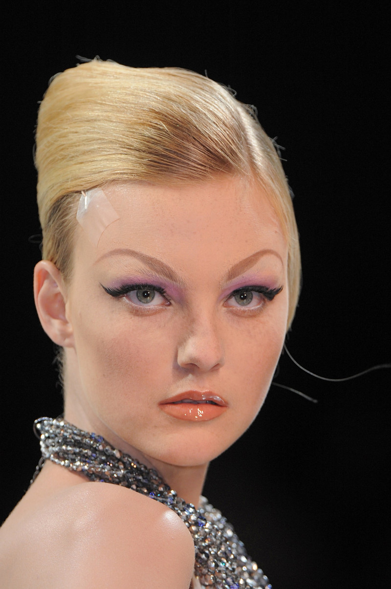 christian-dior-fall-2008-couture-details-00550h-caroline-trentini.jpg