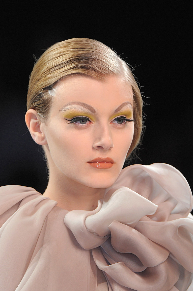 christian-dior-fall-2008-couture-details-00420h-kori-richardson.jpg
