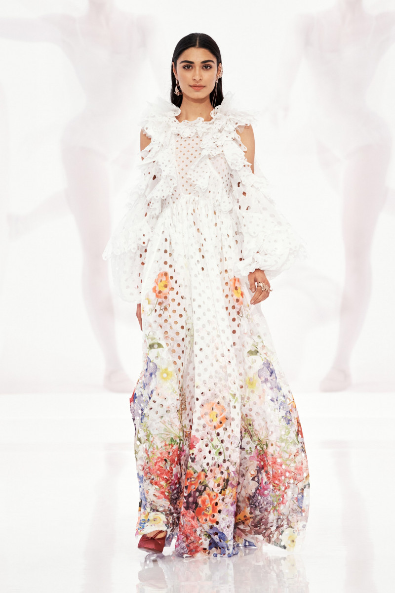 00037-Zimmermann-Spring-22-NewYork-credit-brand.jpg
