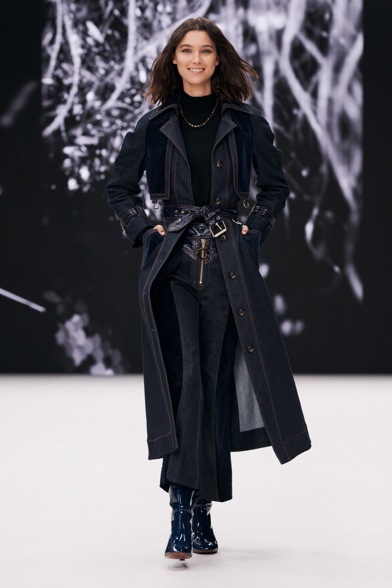00032-Zimmermann-Fall-21-RTW.jpg