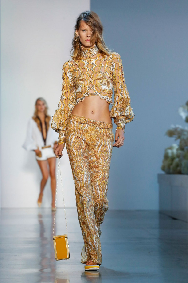Zimmermann-Collection-RTW-SS19-New-York-0855-1536596992.jpg