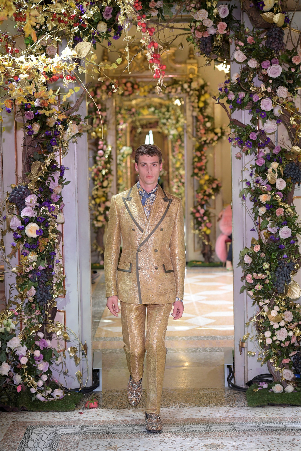 DolceGabbana_200_20181210171140.jpg