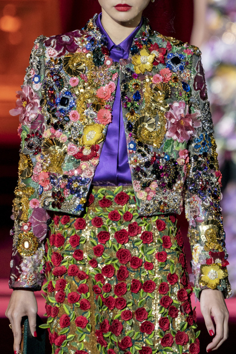 Dolce+Gabbana+Fall+2019+Details+tKdMHxpNPfyx.jpg