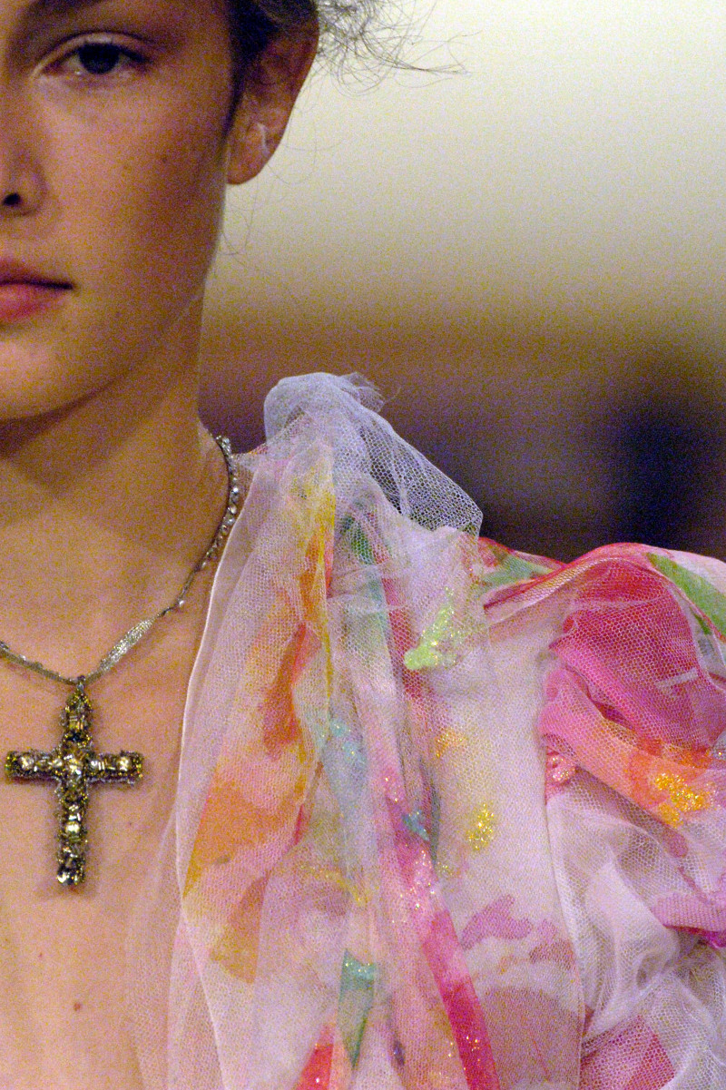 00430h-christian-lacroix-spring-2006-couture-details-solange-wilvert.jpg