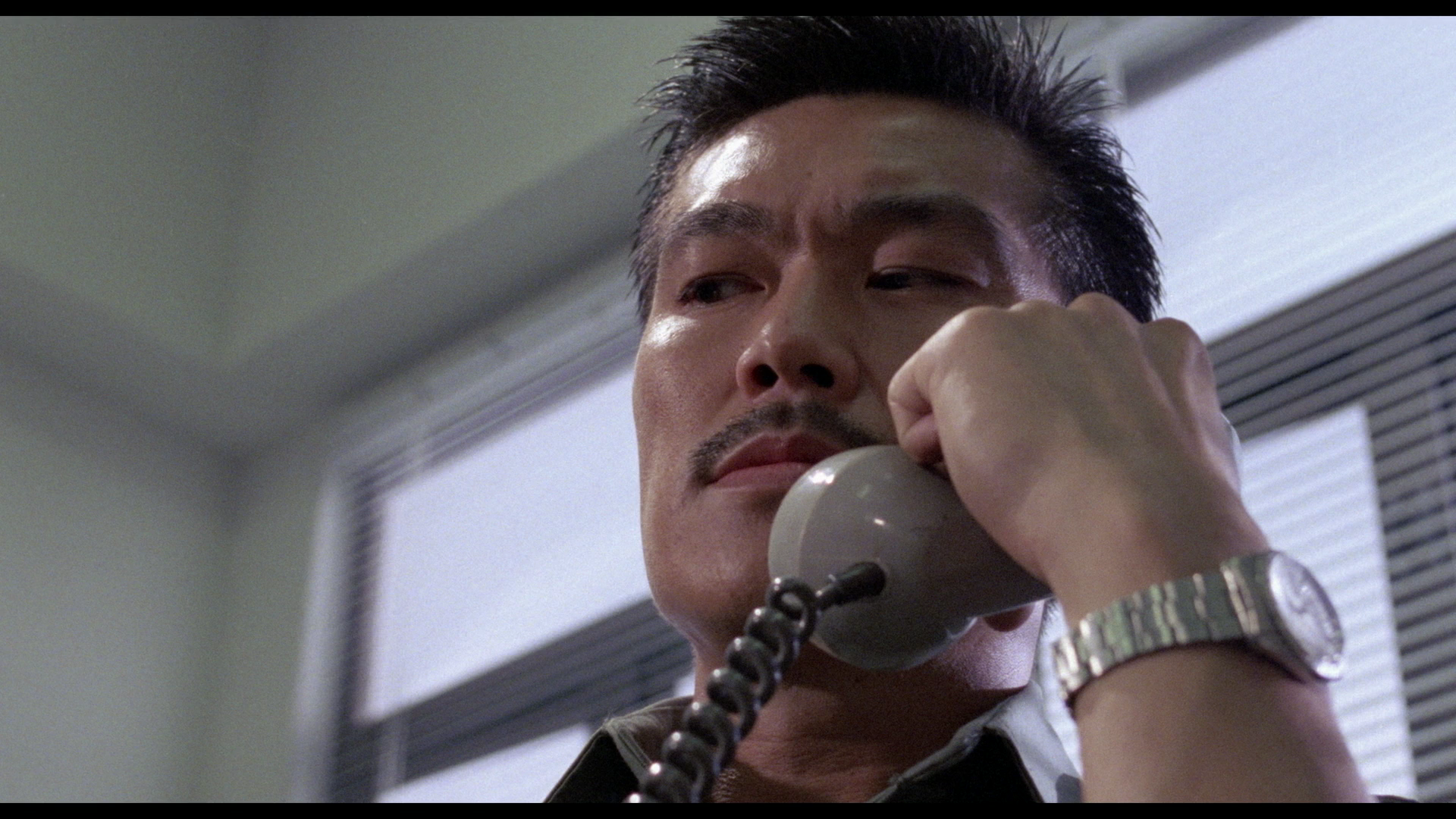 Righting.Wrongs.1986.Hong.Kong.Cut.Vinegar Syndrome.BDRemux.1080p2[(108690)13-16-34].PNG