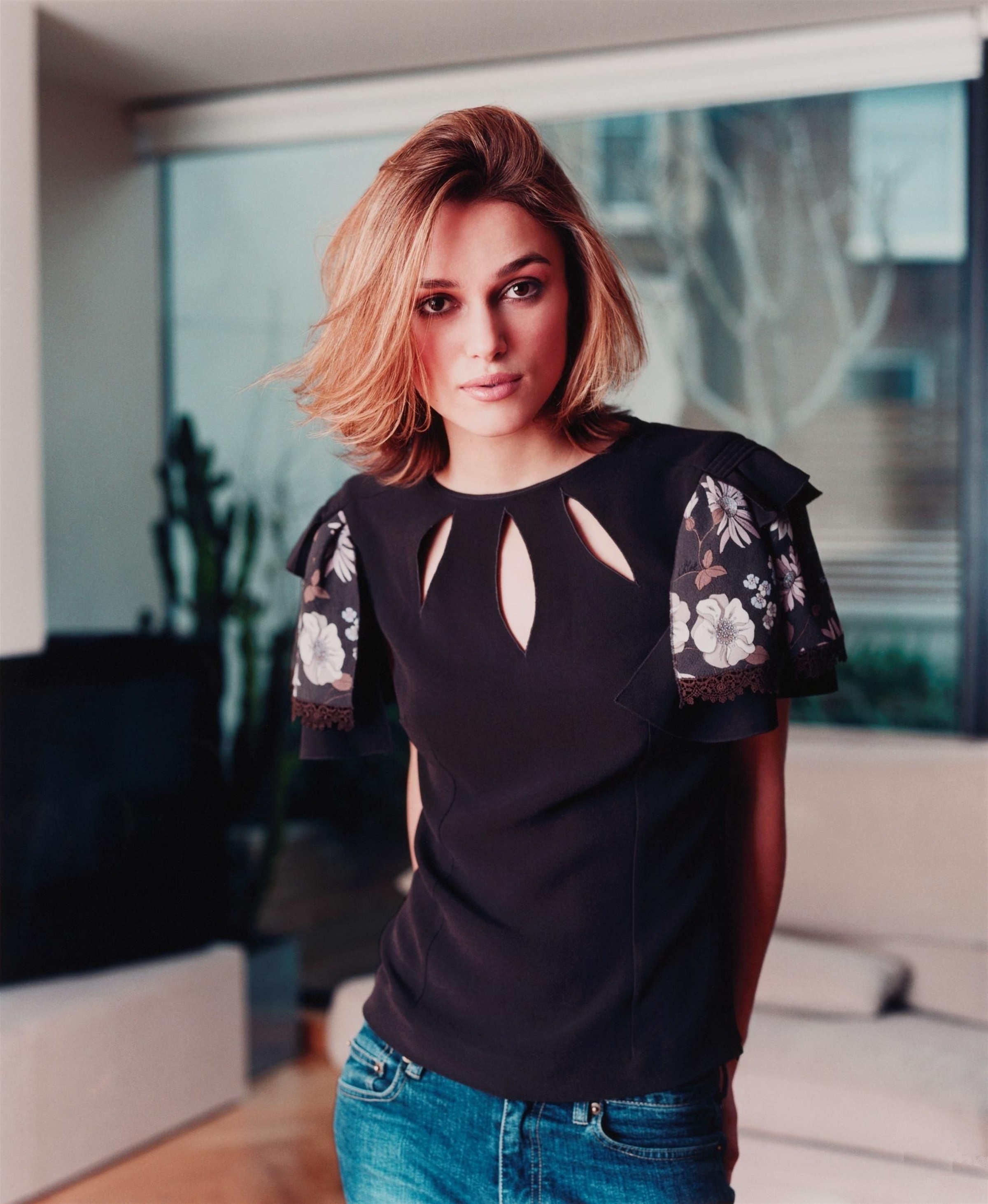 Кира найтли стрижка