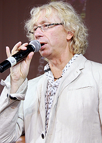 Аркадий Укупник