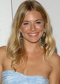 Сиенна Миллер