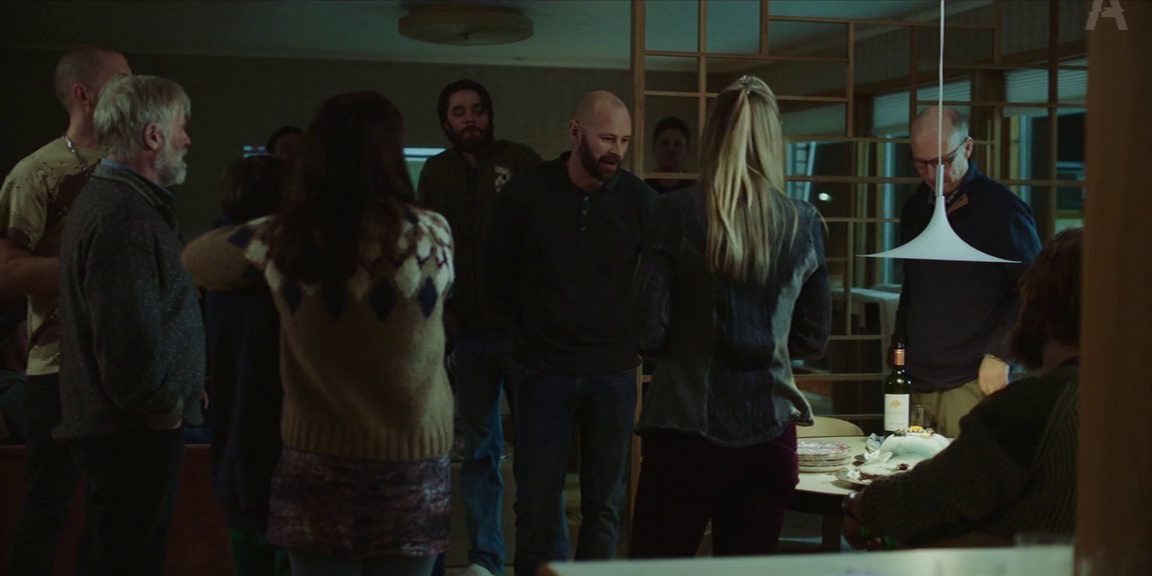 Медвежий угол / Beartown / Bjornstad (2020) WEBRip [H.264] (сезон 1 ...