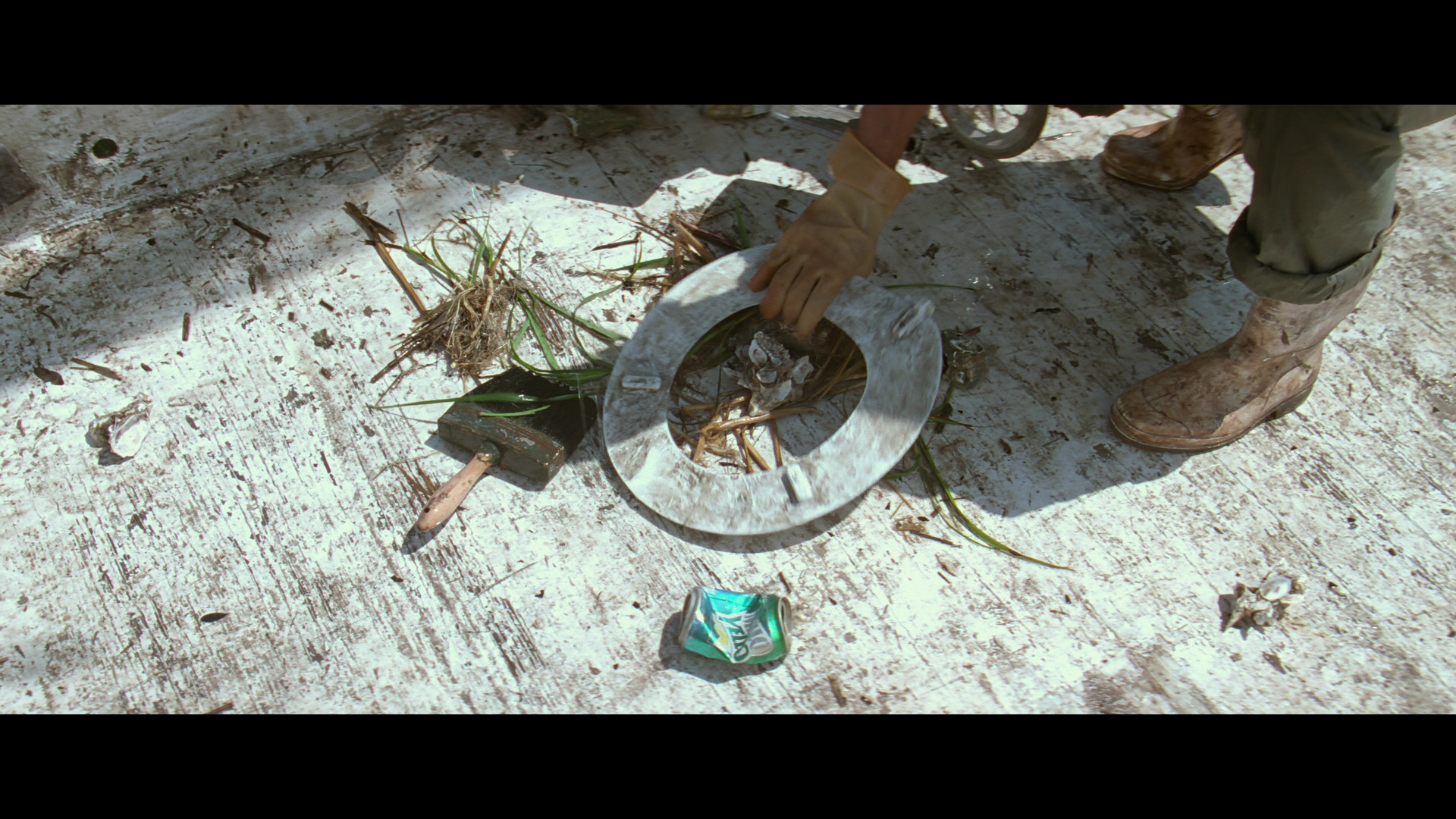 Forrest.Gump.1994.Paramount.Home.Entertainment.BDRemux.1080p.Remastered[(135215)08-09-58].PNG
