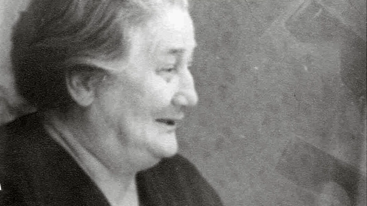 Ахматова. Вечное присутствие.2019.WEB.720p-ylnian.mkv_snapshot_00.59.51.792.png