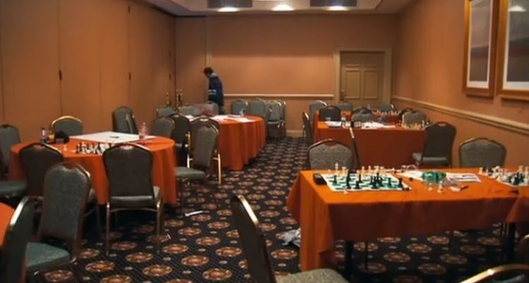 Бруклинская рокировка /Queens Logic/ 1990