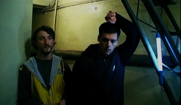 2 серия.avi_snapshot_36.35_[2023.03.20_22.06.24].png