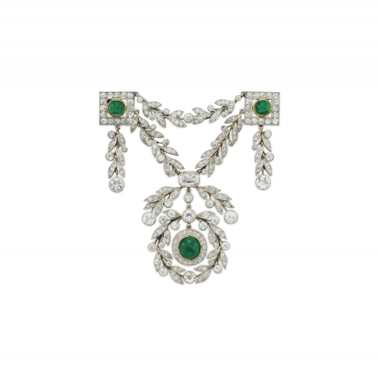 2017_NYR_14760_0187_000(a_belle_epoque_diamond_and_emerald_brooch093743).jpg