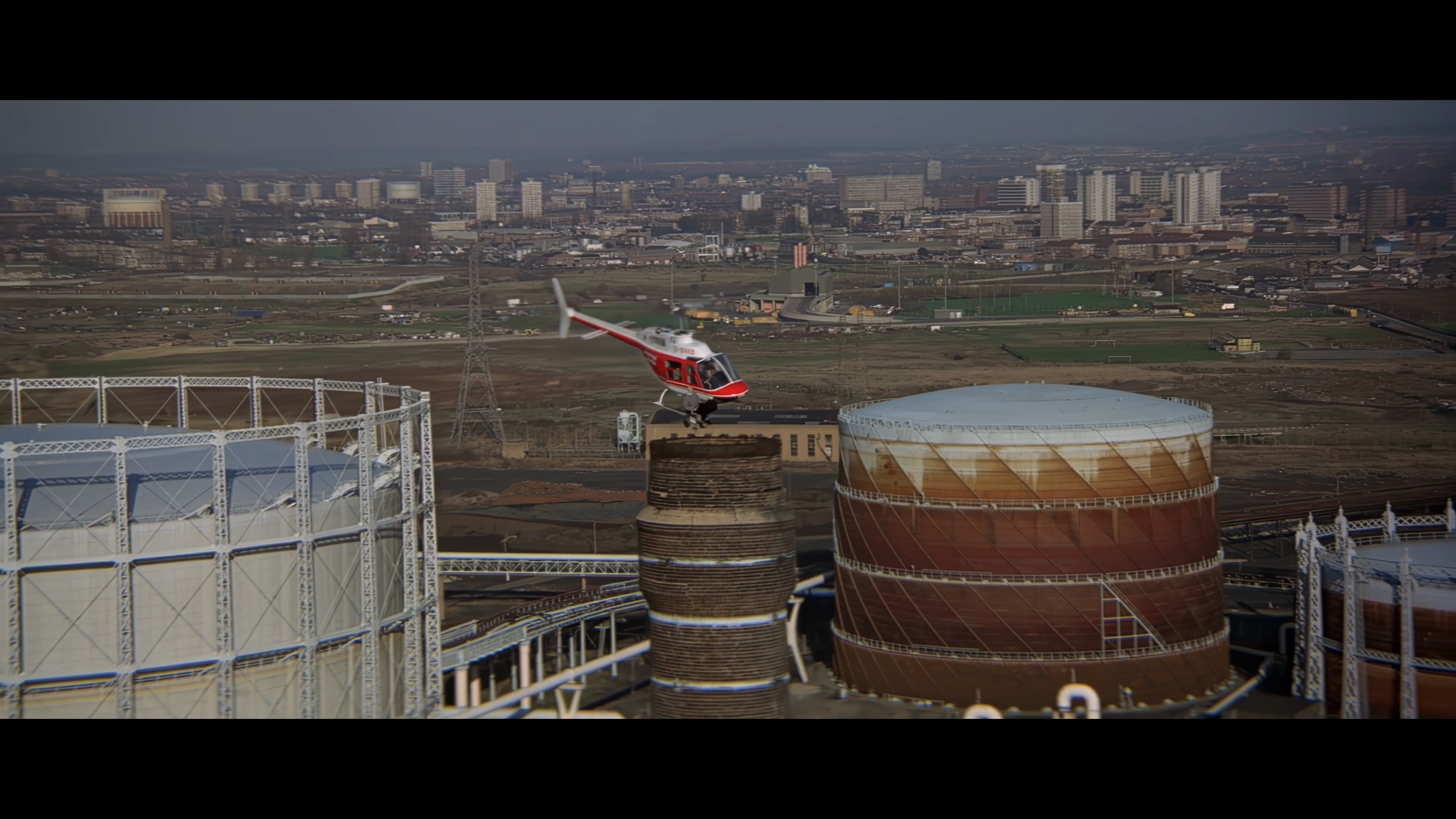 007.1981 For Your Eyes Only - Только для твоих глаз 4K.mkv_20230531_123209.333.png