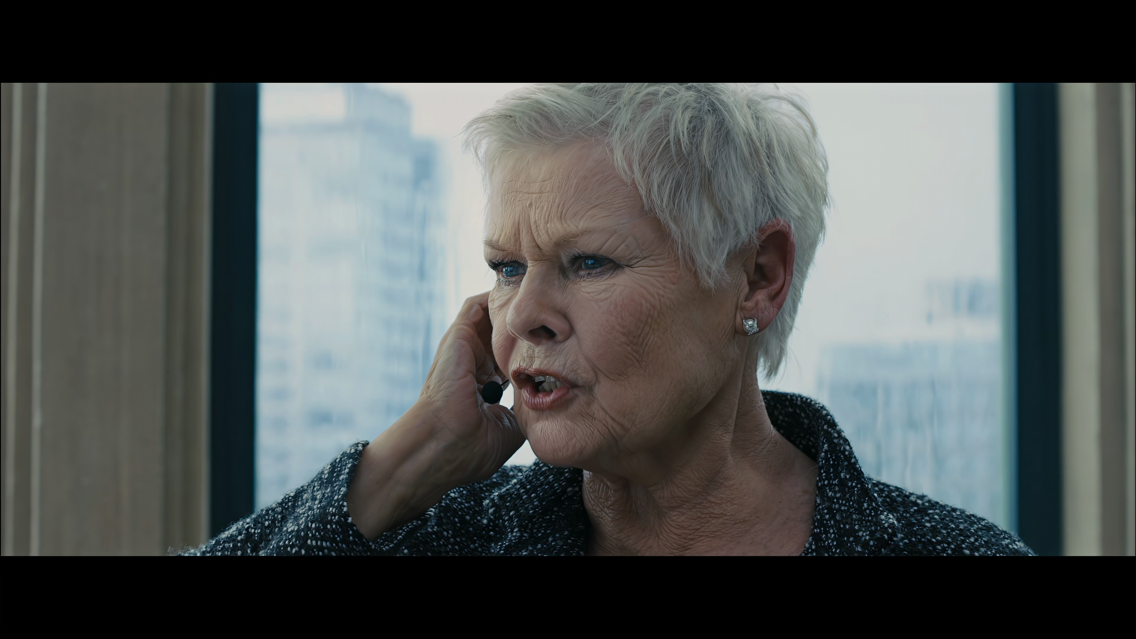 007.2012 Skyfall - Координаты скайфол 4K.mkv_20230614_111544.970.png