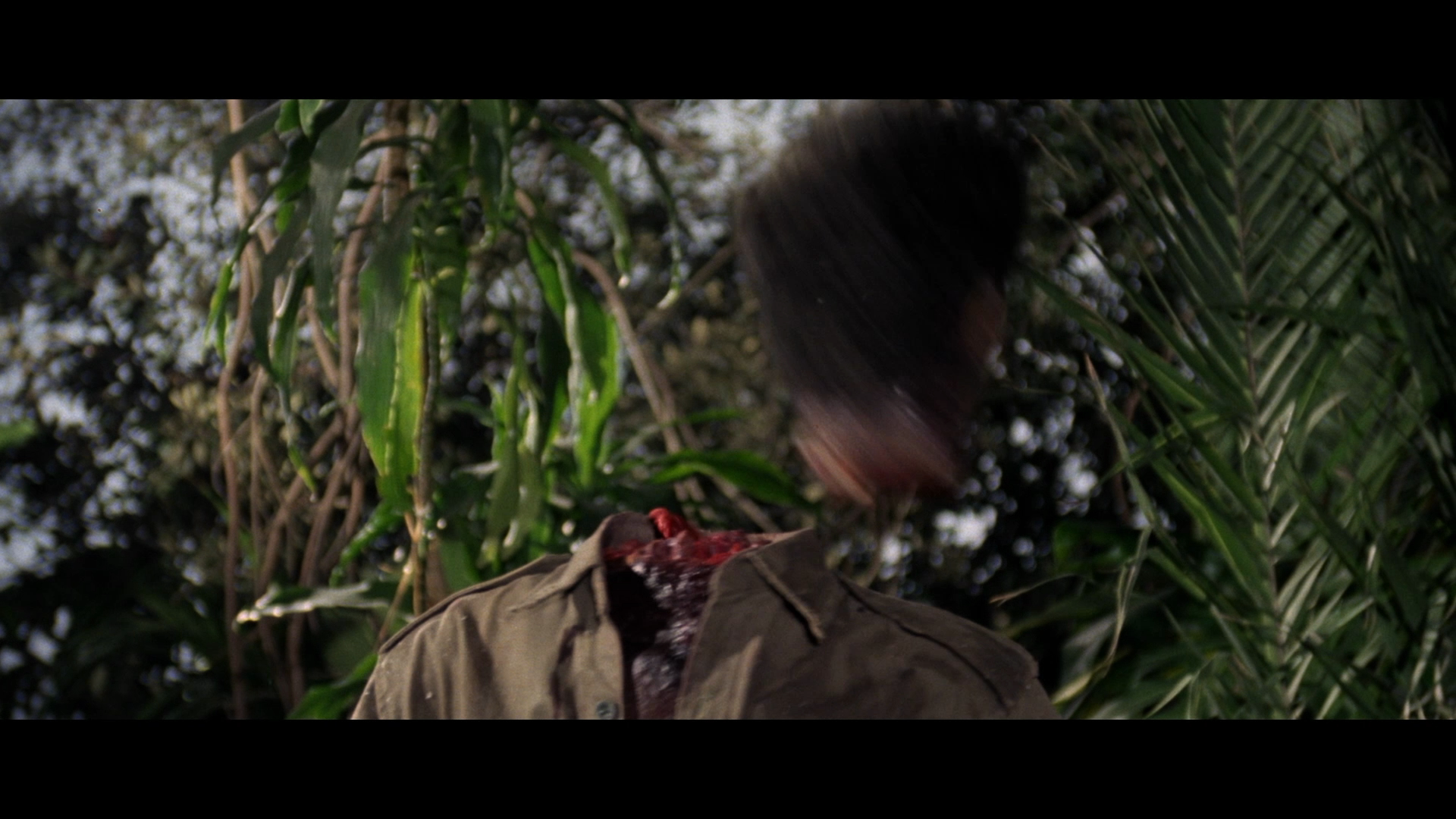 00001.(Slave of the Cannibal God 1978 2in1 1080p USA Blu-ray AVC DTS-HD MA 2.0-CultFilms)_20230615_201520.png