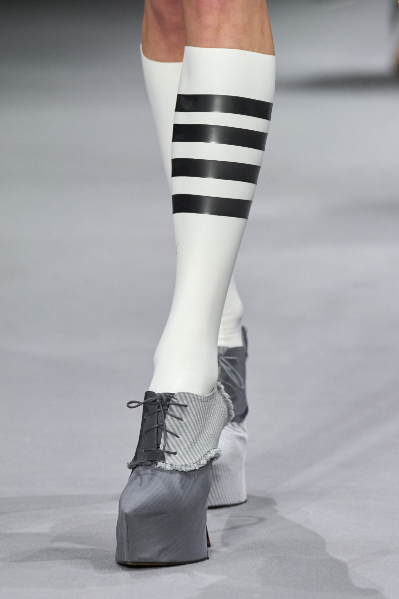00111-thom-browne-fall-2023-couture-details-credit-gorunway.jpg