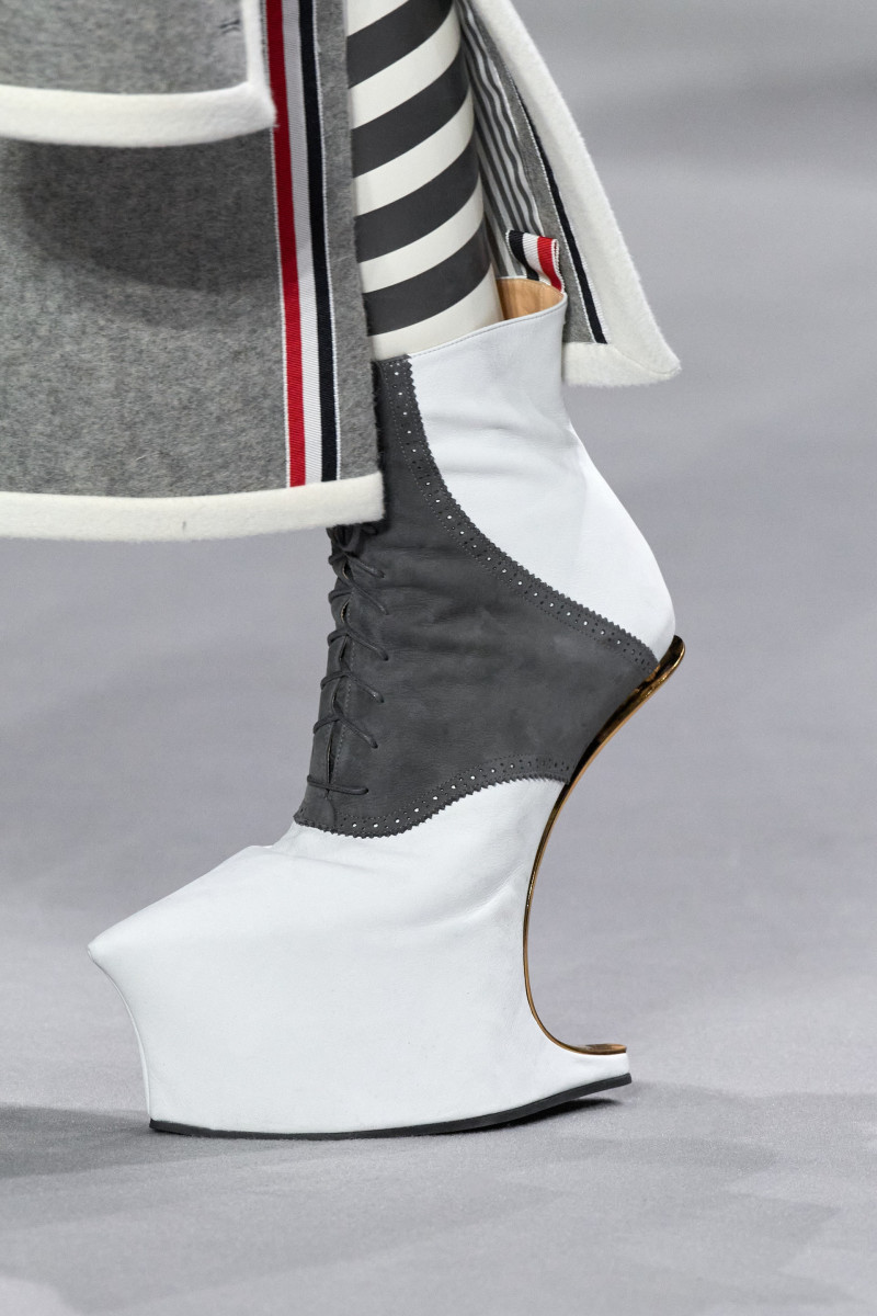 00122-thom-browne-fall-2023-couture-details-credit-gorunway.jpg