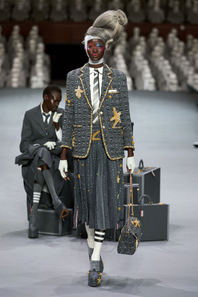 00031-thom-browne-fall-2023-couture-credit-gorunway.jpg