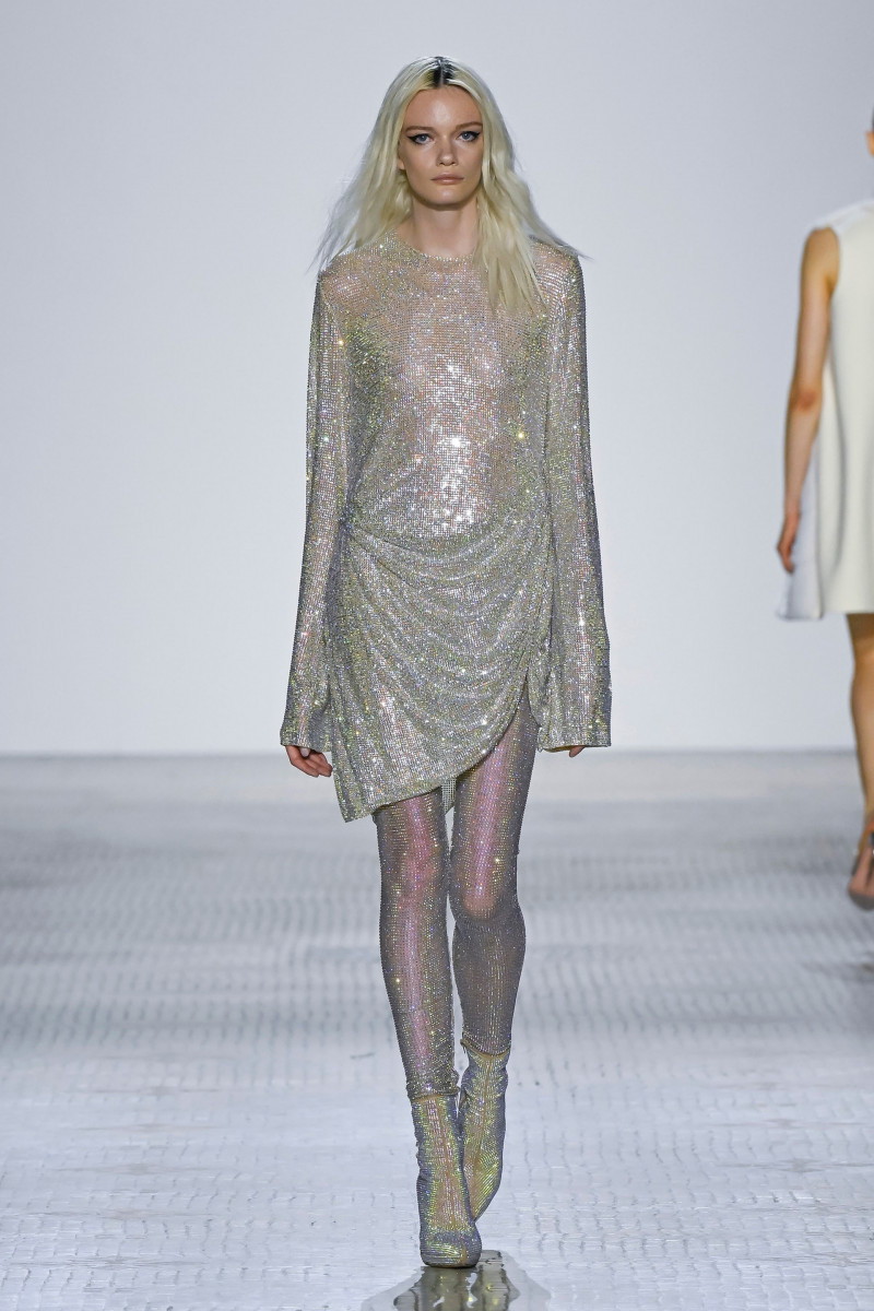 00027-celia-kritharioti-fall-2023-couture-credit-brand.jpg