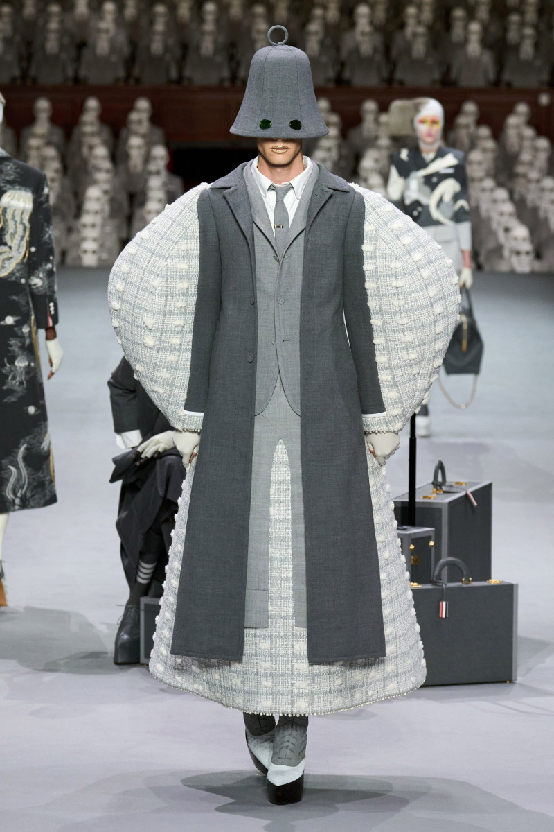 00009-thom-browne-fall-2023-couture-credit-gorunway.jpg