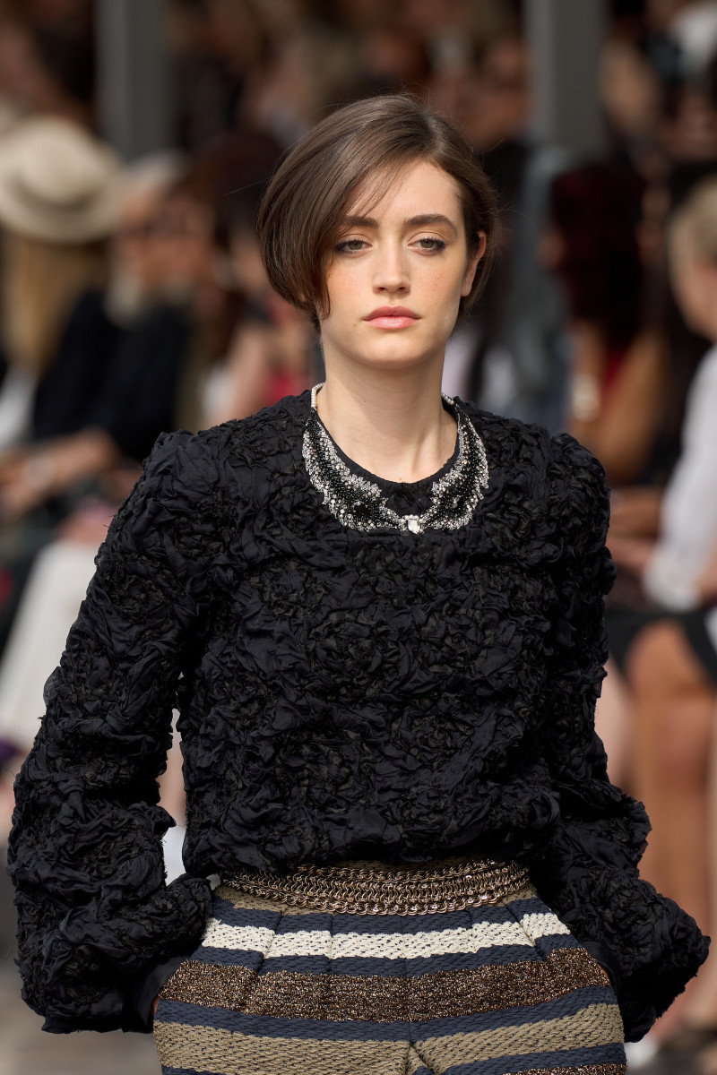 00079-chanel-fall-2023-couture-detail-credit-gorunway.jpg