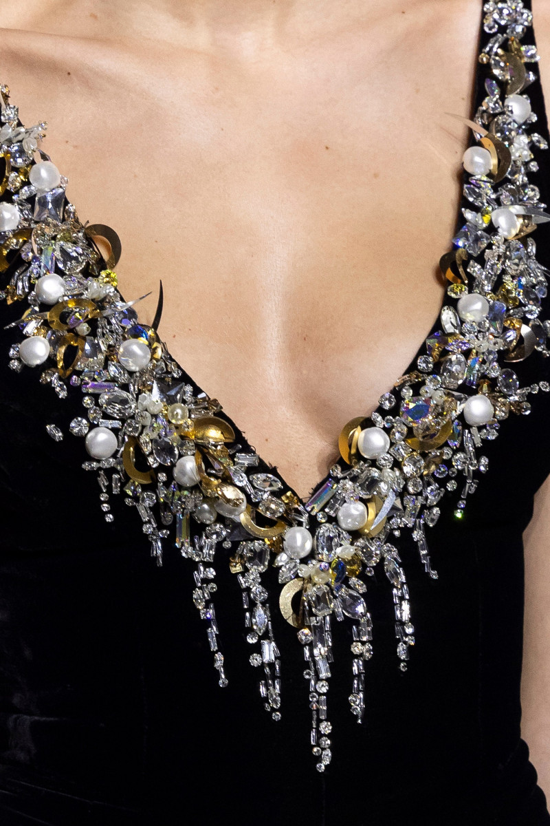 00057-celia-kritharioti-fall-2023-couture-details-credit-brand.jpg