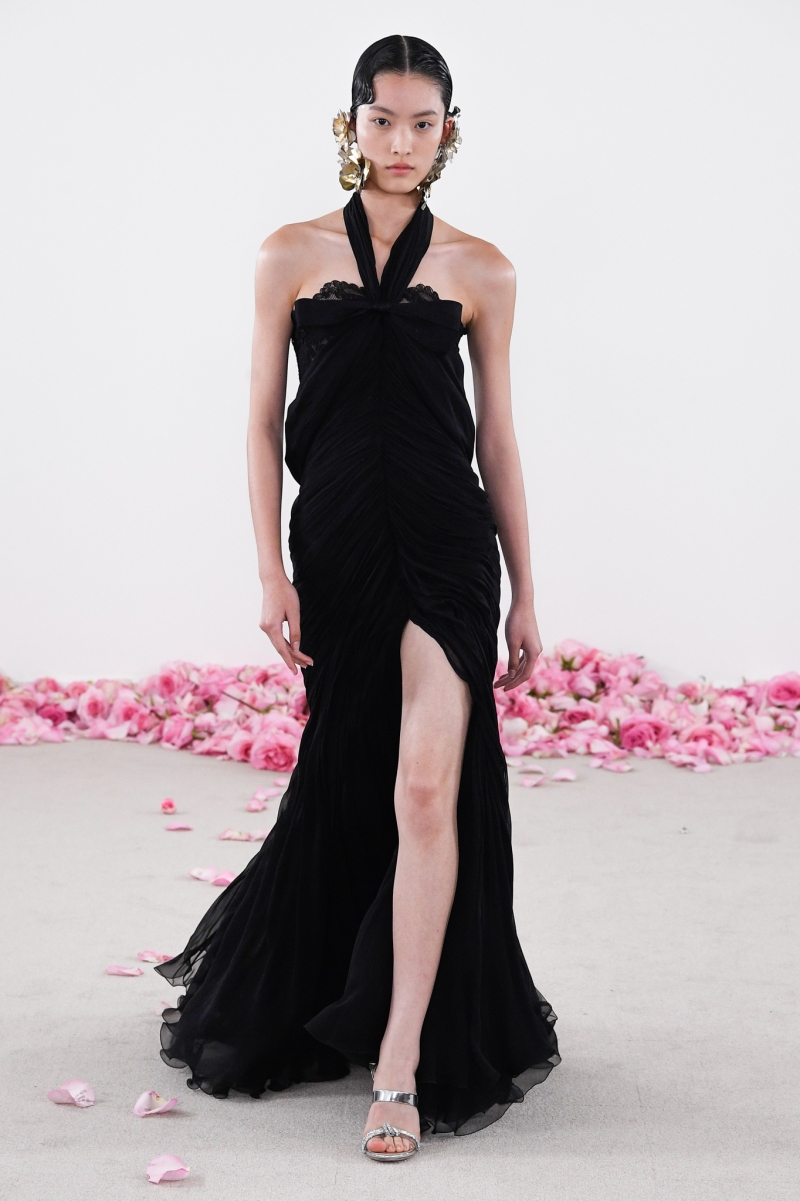 giambattista-valli-couture-fall-2023-paris-021.jpg