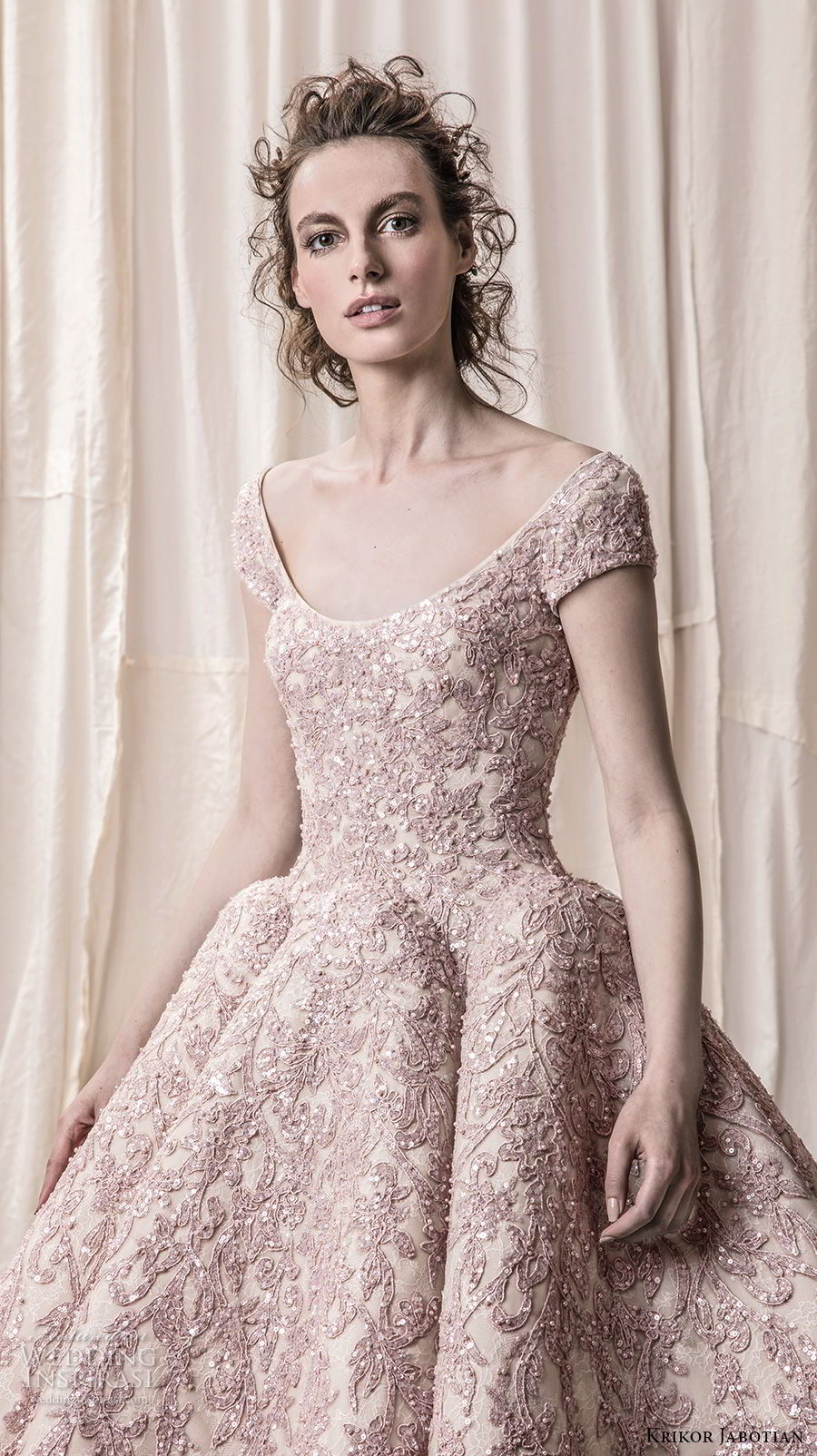 krikor-jabotian-spring-2018-bridal-cap-sleeves-scoop-nec_002.jpg