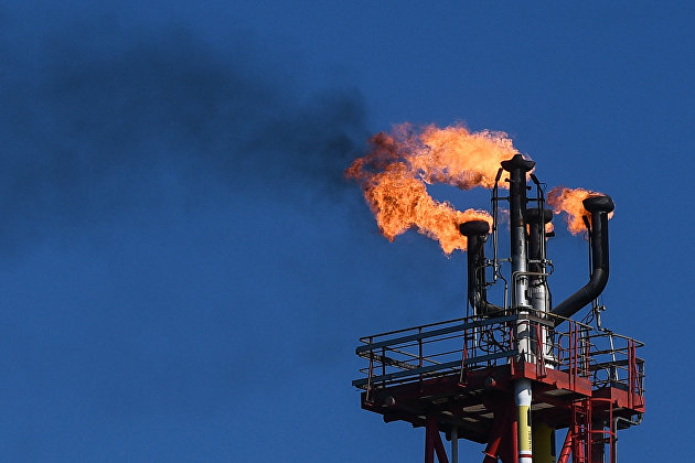 Мировые цены на нефть умеренно растут