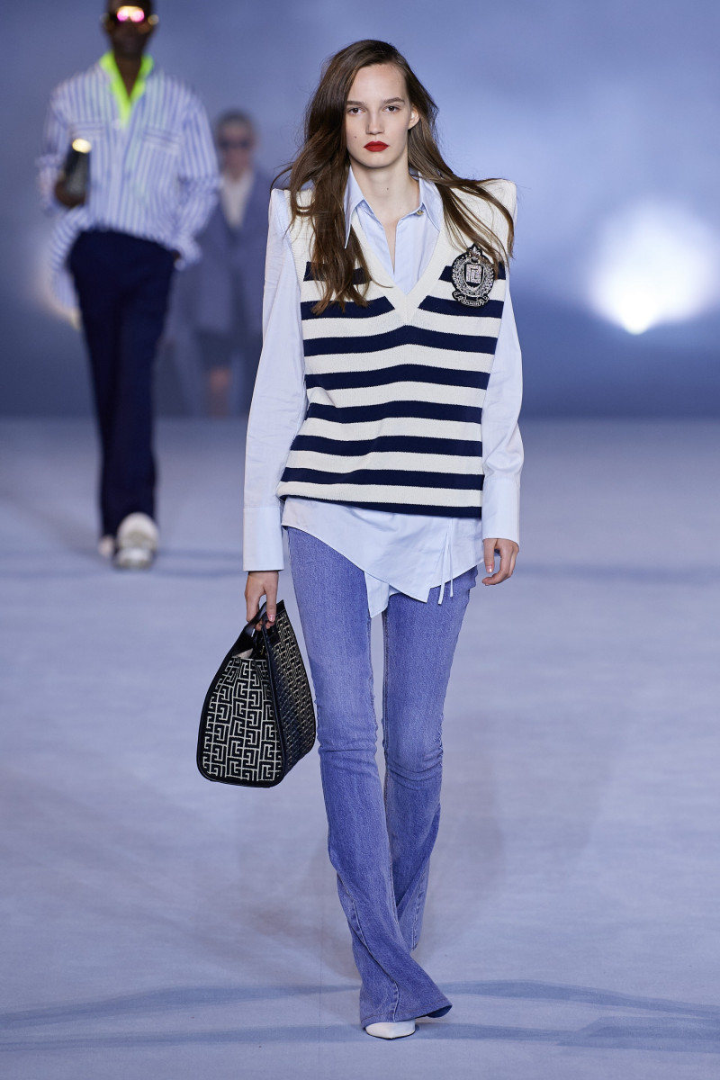 00047-Balmain-RTW-Spring-21.jpg
