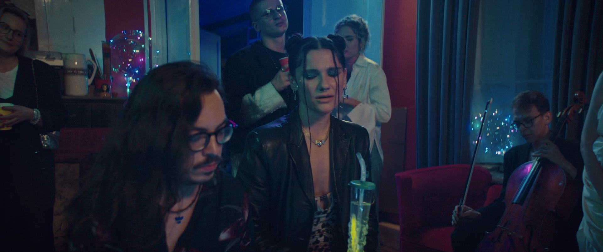 Как звёзды 2023 WEB-DL 1080p.mkv_snapshot_00.19.54.png